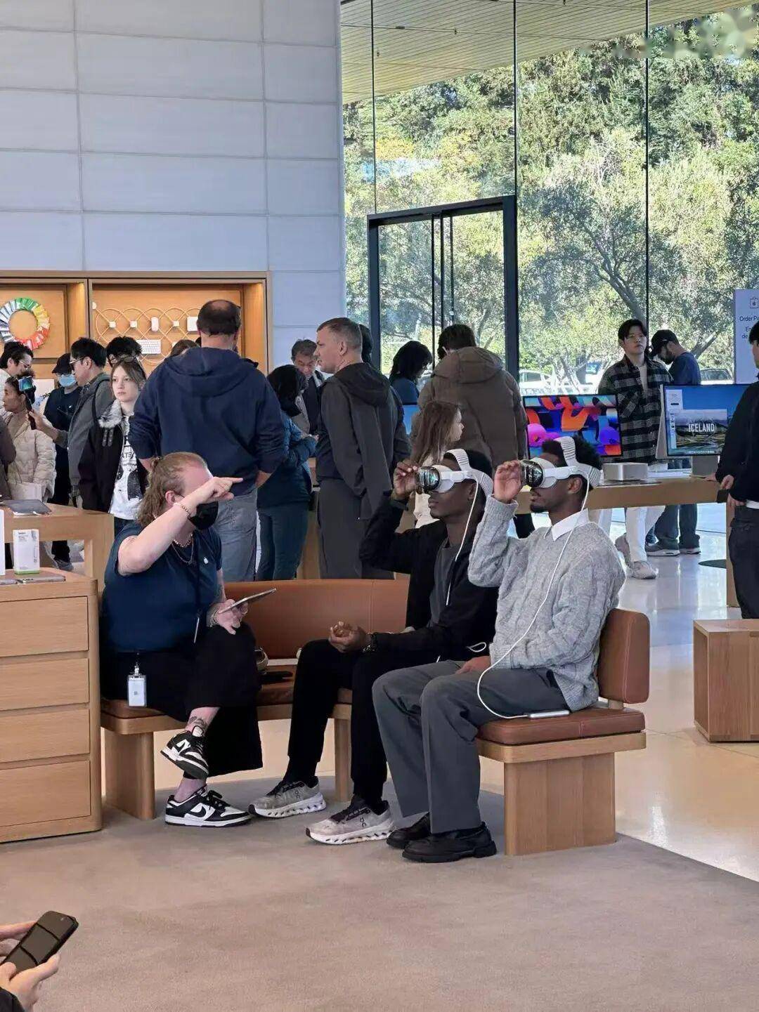 凯发APP下载刚参观完CES和硅谷中国智